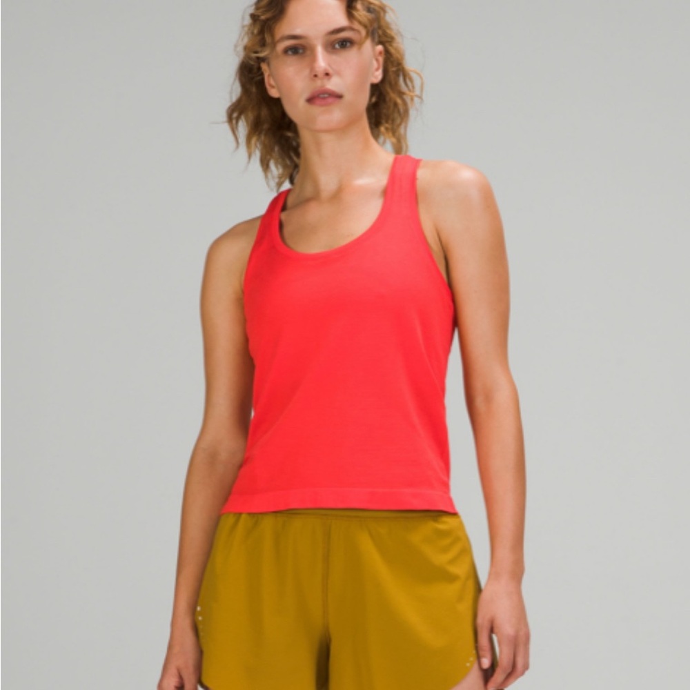 Lululemon swiftly tank 2.0 race length in pink punch
